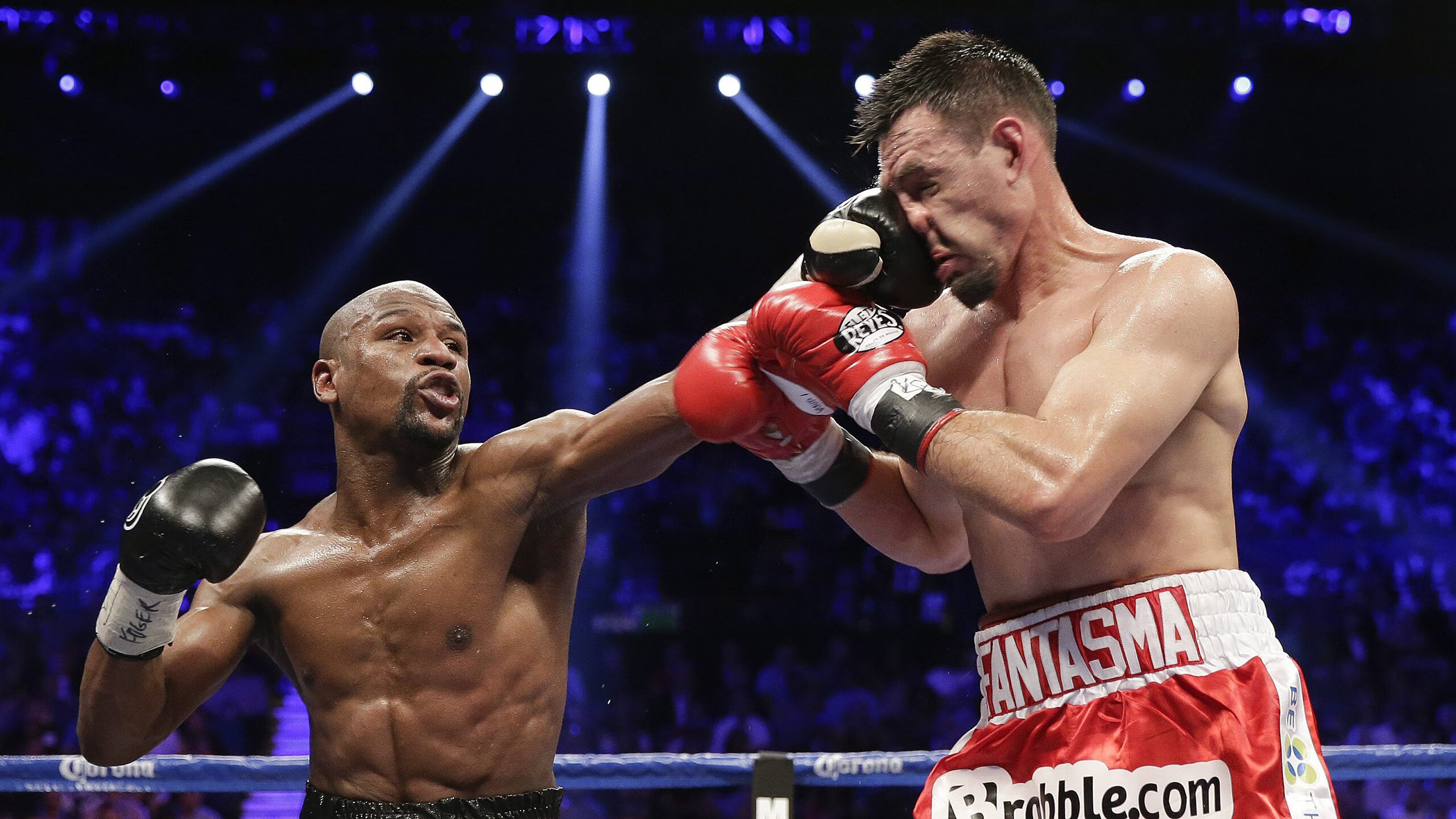 图穆亚的爆发力与出色的反击速度，成袋鼠队的致命武器，图阿vs穆勒